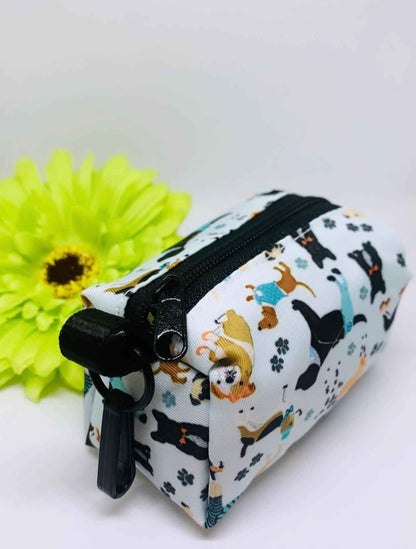 WASTE BAG HOLDER-DAPPER DOGGY