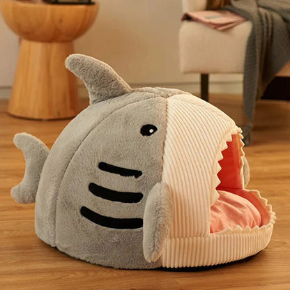 Cuccia a Tema Squalo – Letto per Animali Domestici Soffice e Accattivante - bau boutique
